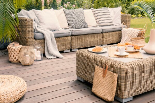 Outdoor Patio Set (Type: Rattan)